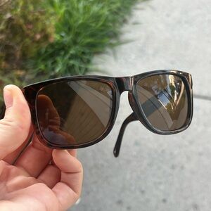 Unisex Sunglasses – Brown Frame, Brown Lenses